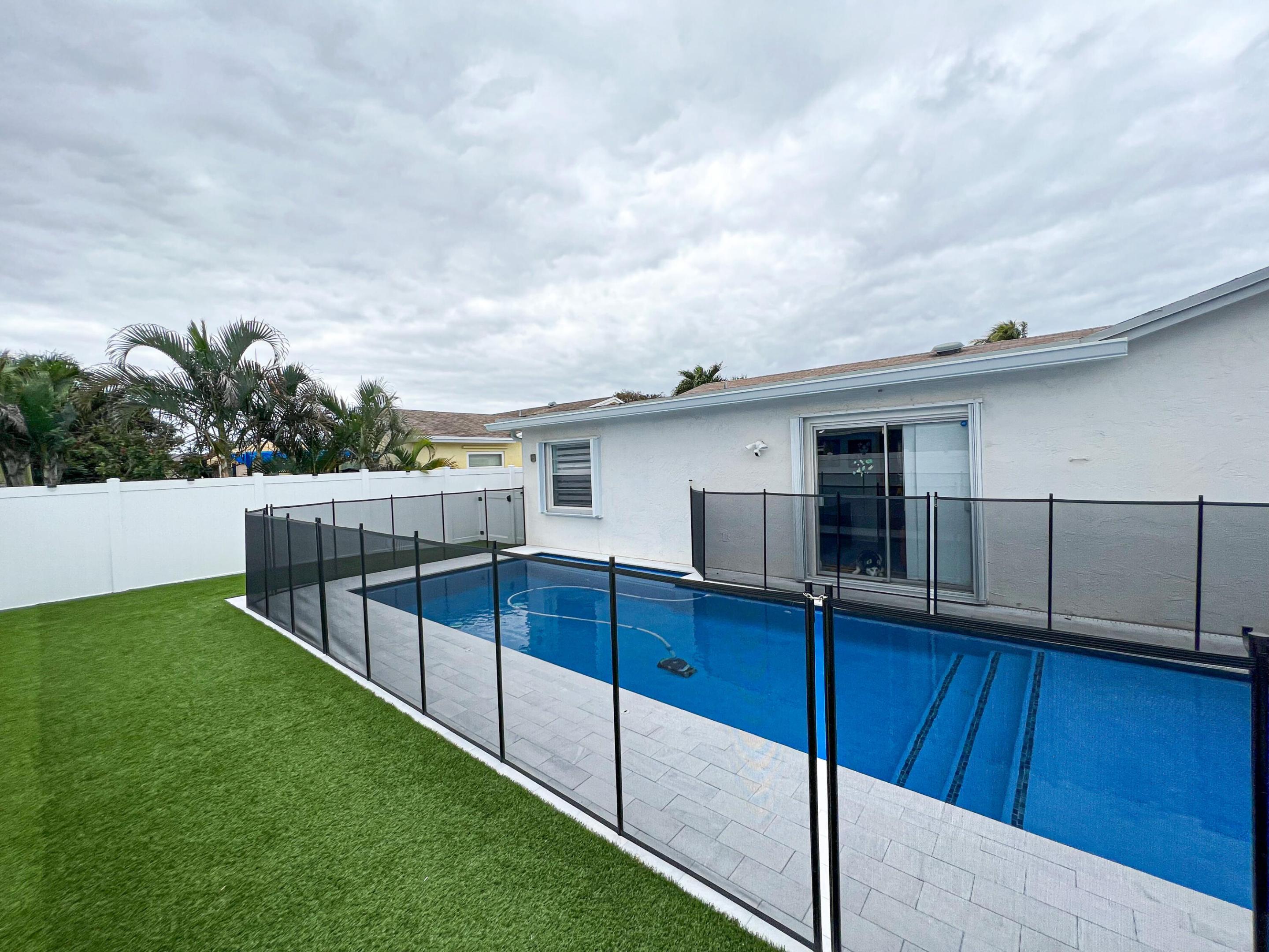 SANDALFOOT COVE SEC 7 AND 8 - Residential Lease