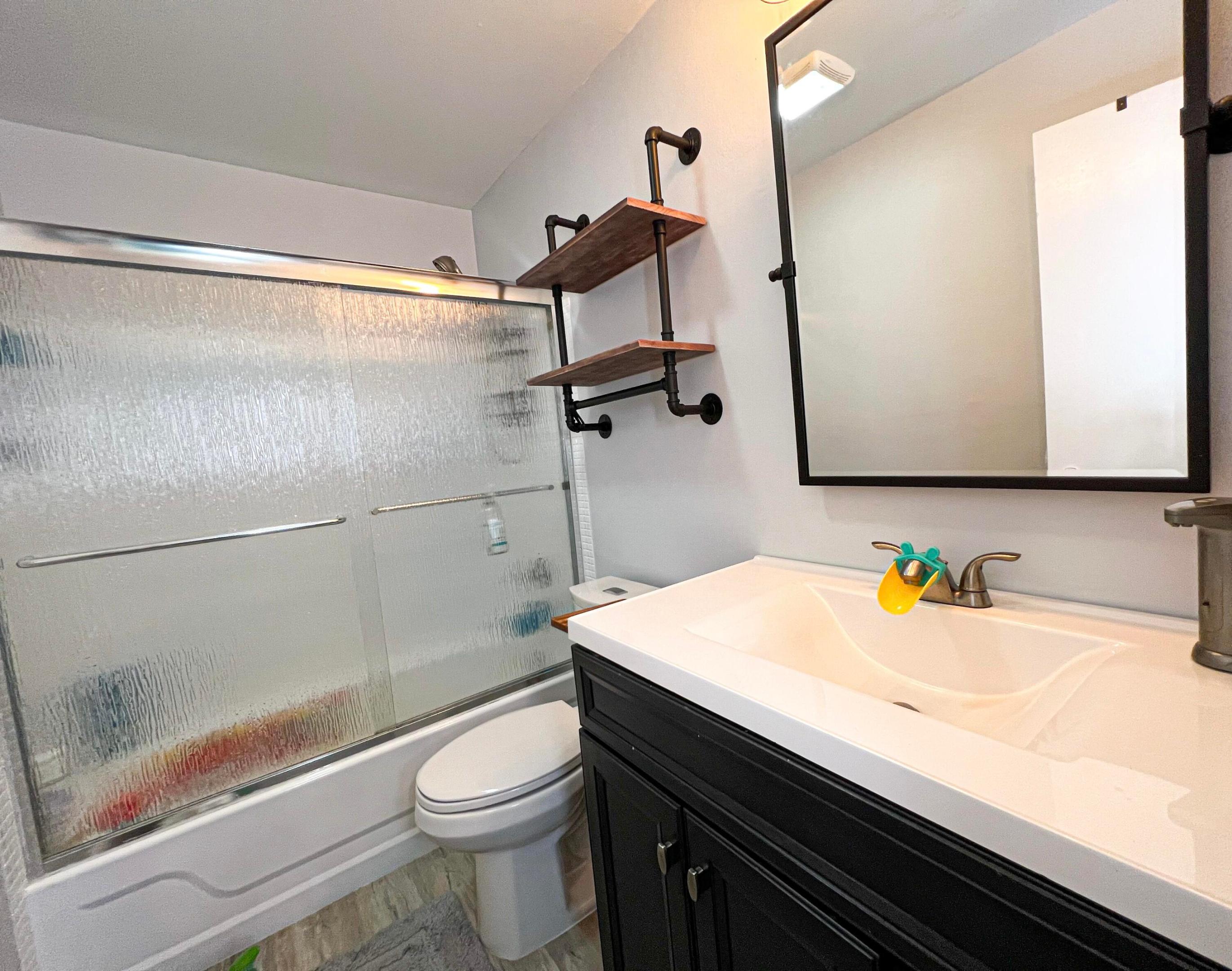 SANDALFOOT COVE SEC 7 AND 8 - Residential Lease