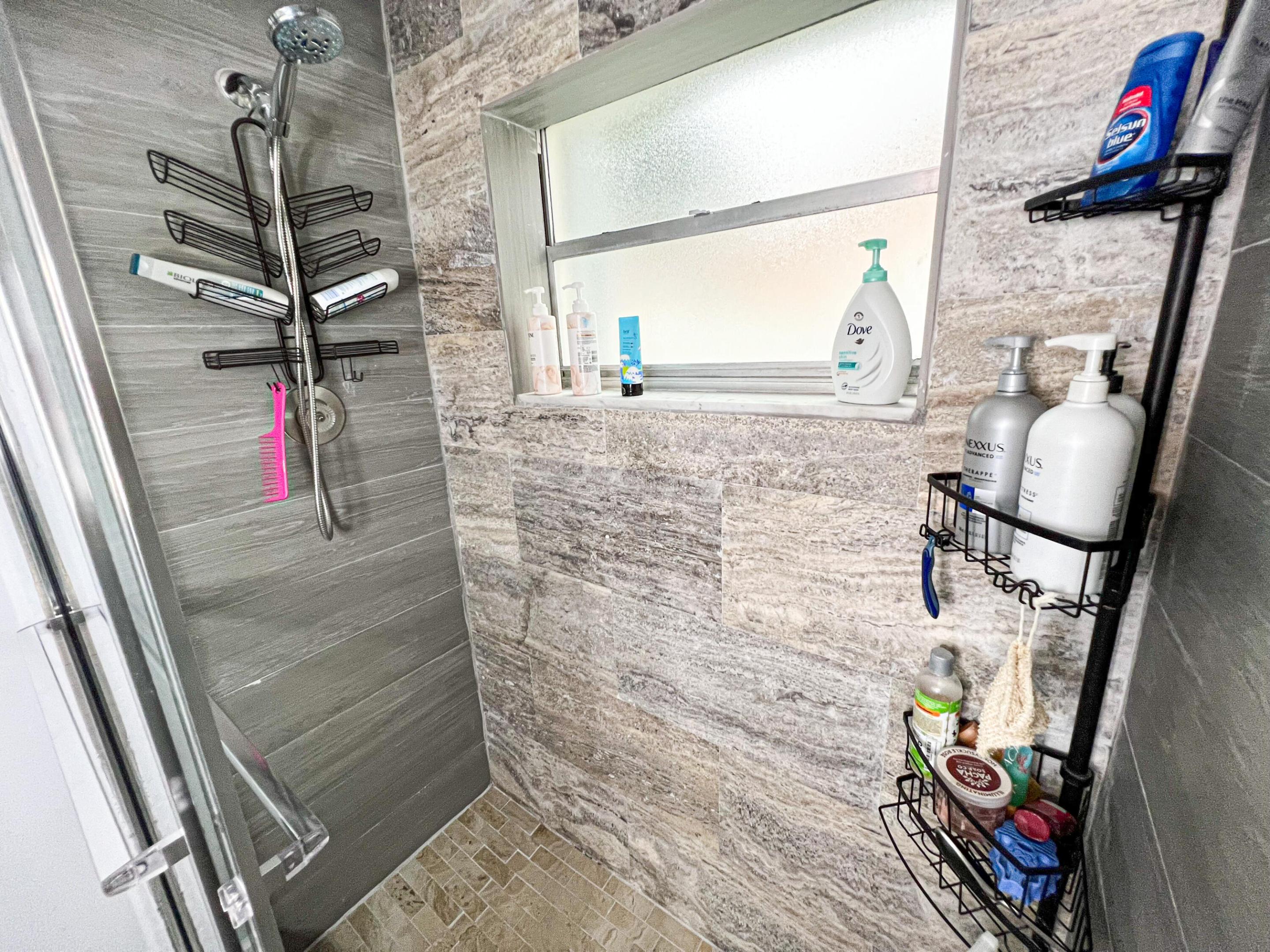 SANDALFOOT COVE SEC 7 AND 8 - Residential Lease