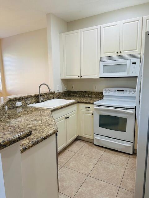 MILITARY TRAIL PUD - Residential Lease