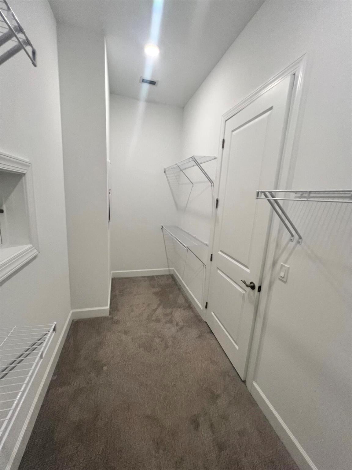 VERANDA GARDENS - Residential Lease