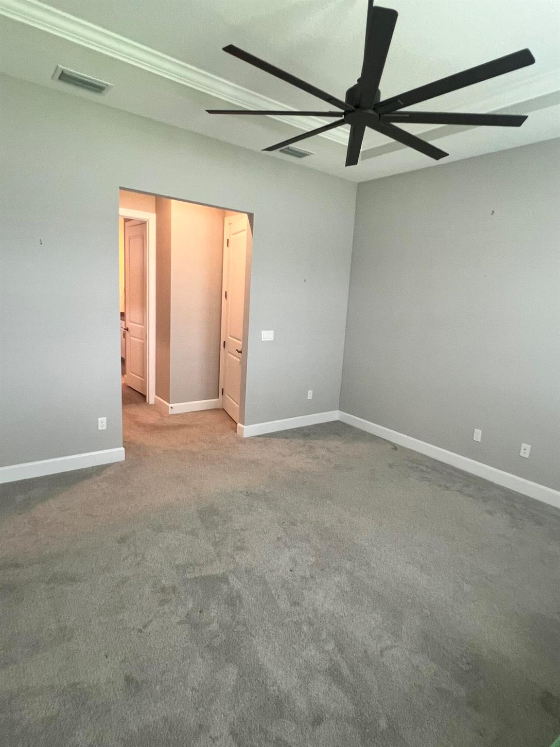VERANDA GARDENS - Residential Lease