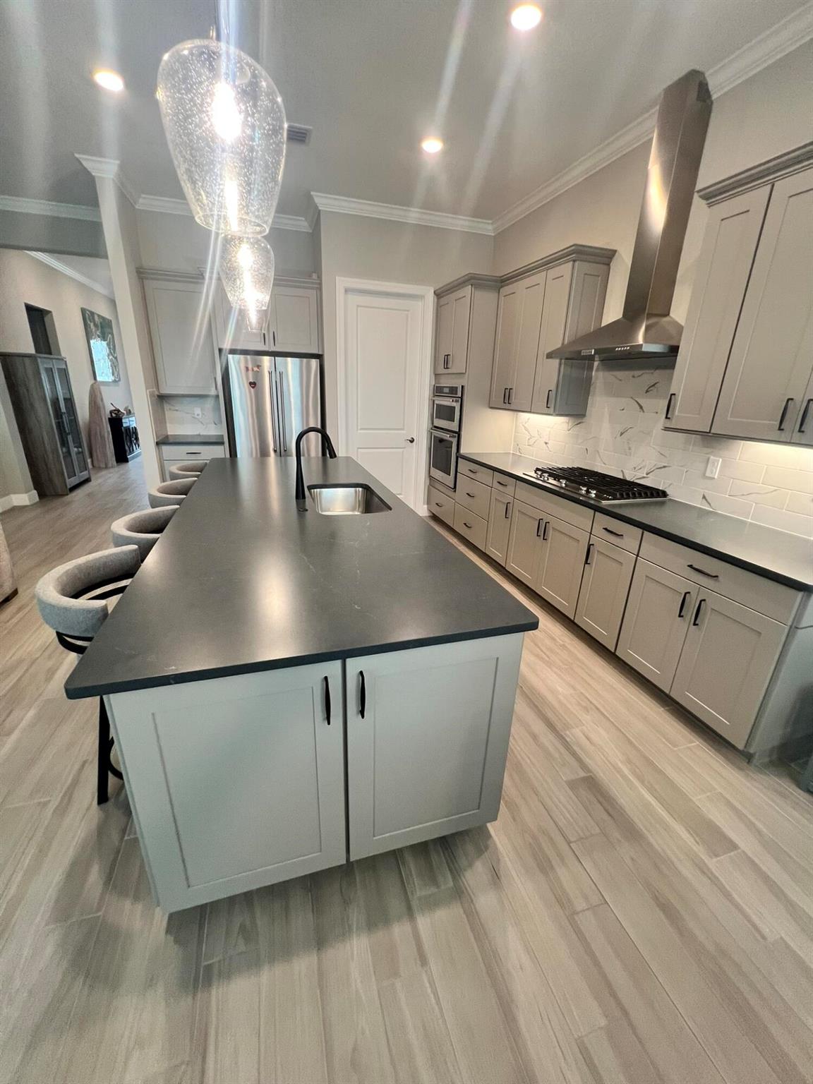 VERANDA GARDENS - Residential Lease