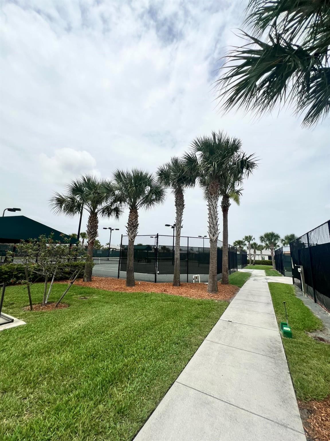 VERANDA GARDENS - Residential Lease