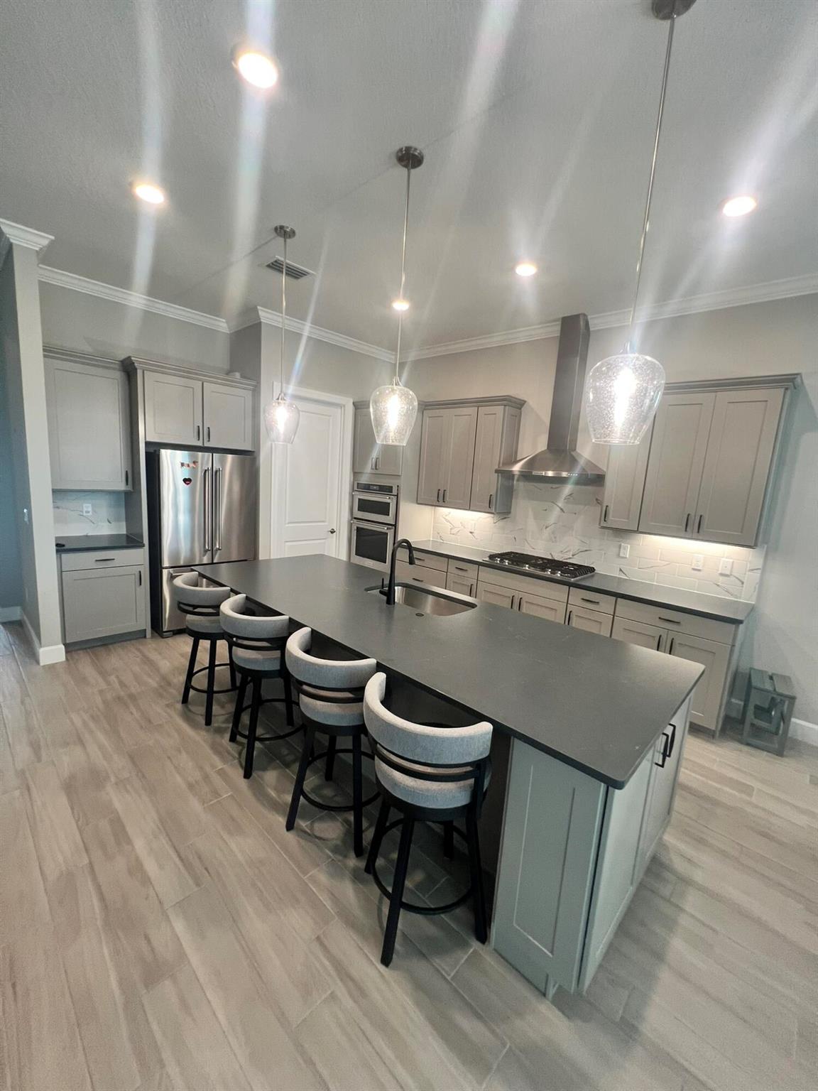 VERANDA GARDENS - Residential Lease
