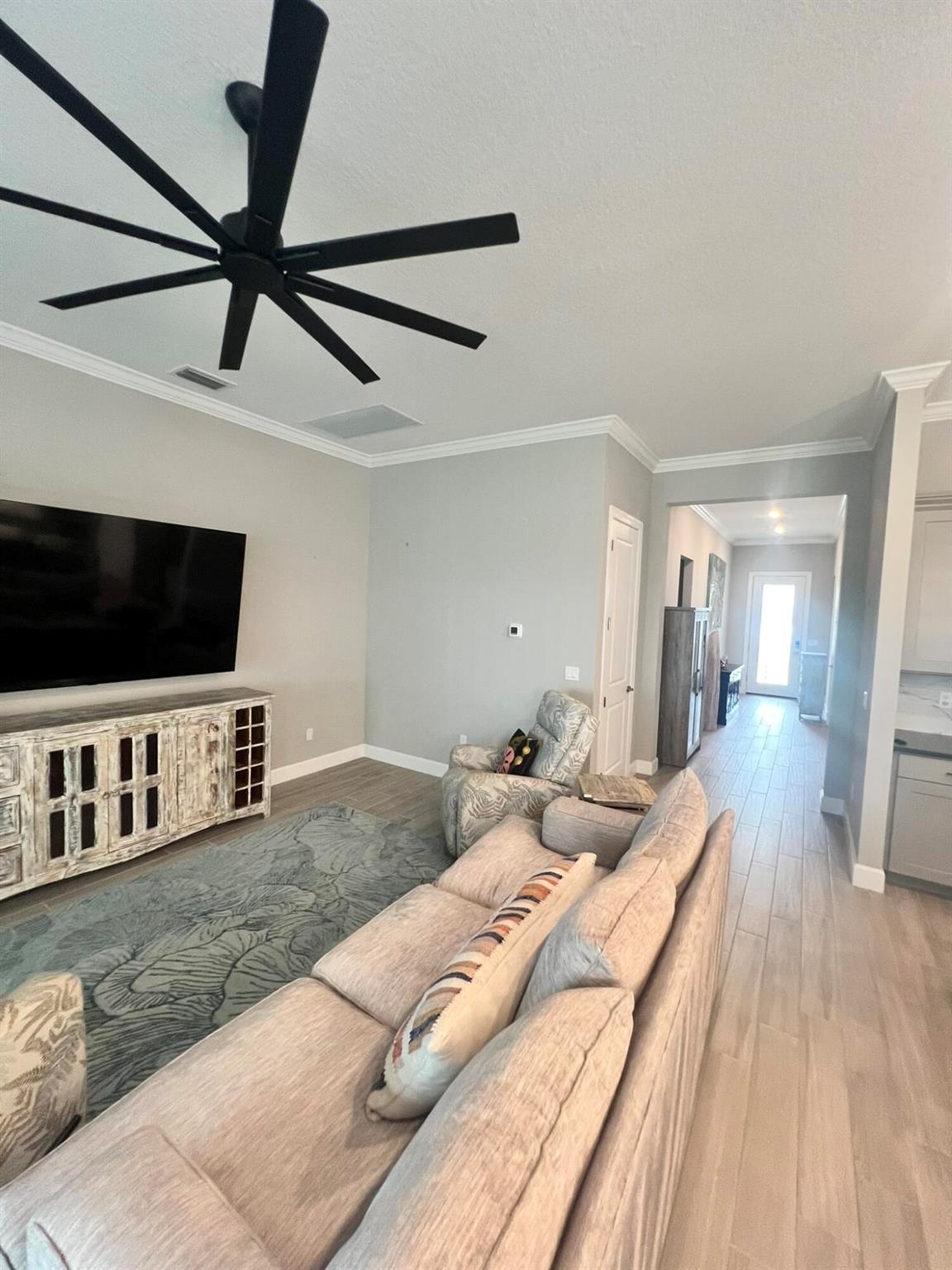 VERANDA GARDENS - Residential Lease