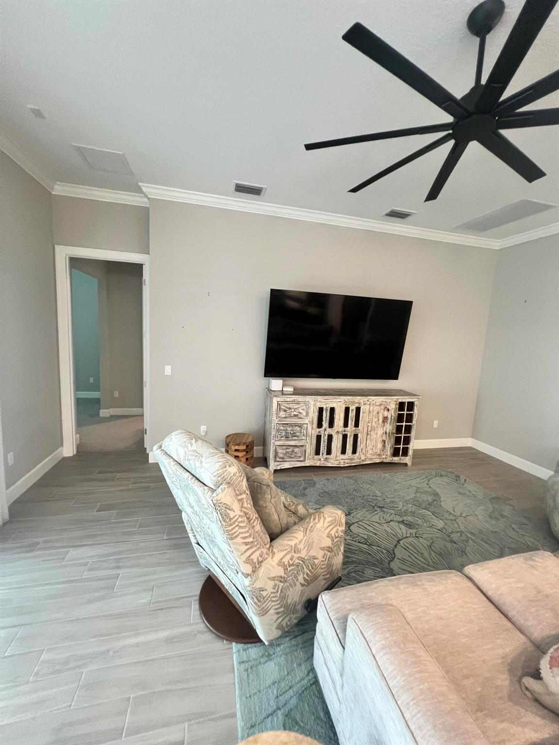 VERANDA GARDENS - Residential Lease