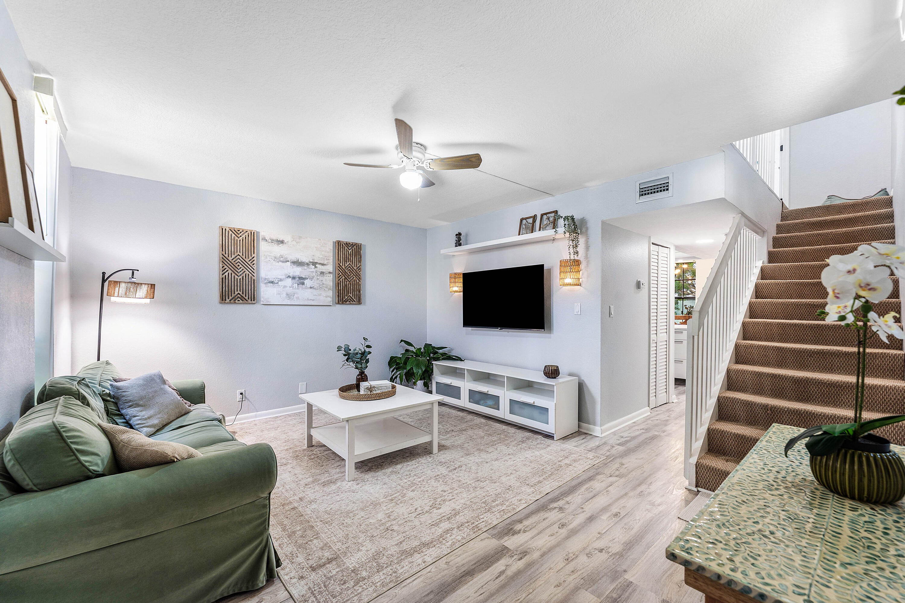 781 SE 1st Way
