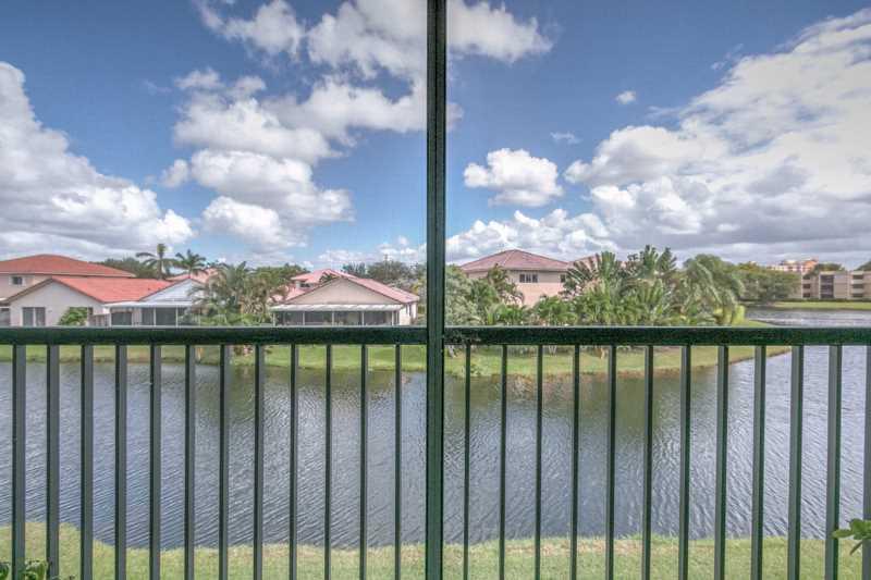 Racquet Club Apts 9A So - Residential