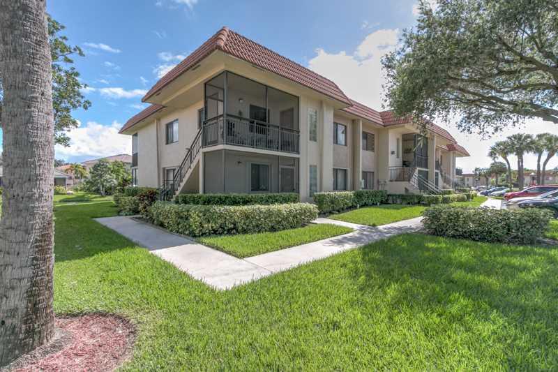 Racquet Club Apts 9A So - Residential