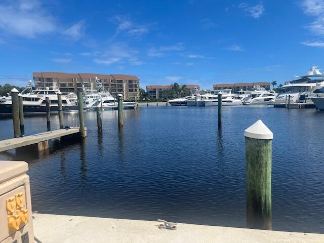 Bluffs Marina - Land