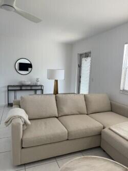 KINGS POINT VALENCIA A TH - Residential