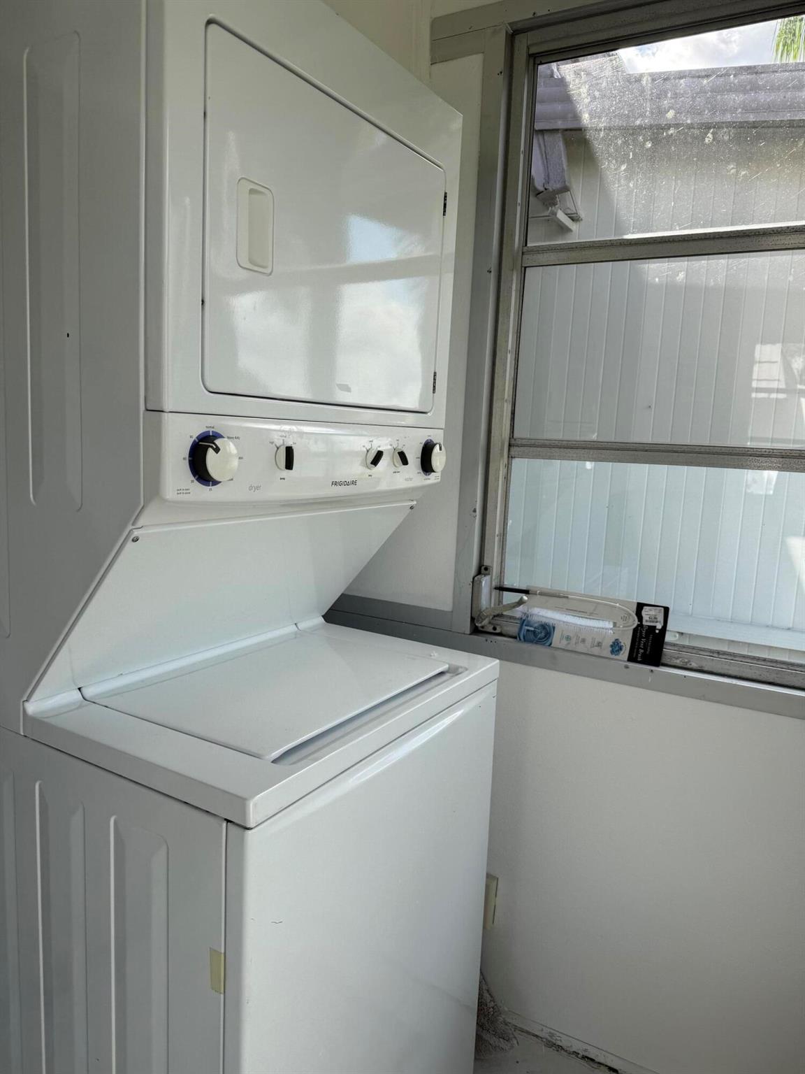 KINGS POINT VALENCIA A TH - Residential