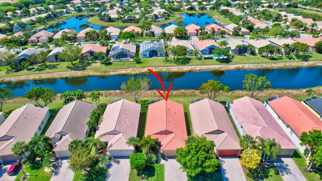 Photo of 8210 Bellafiore Way, Boynton Beach, FL 33472 (MLS # R11071595)