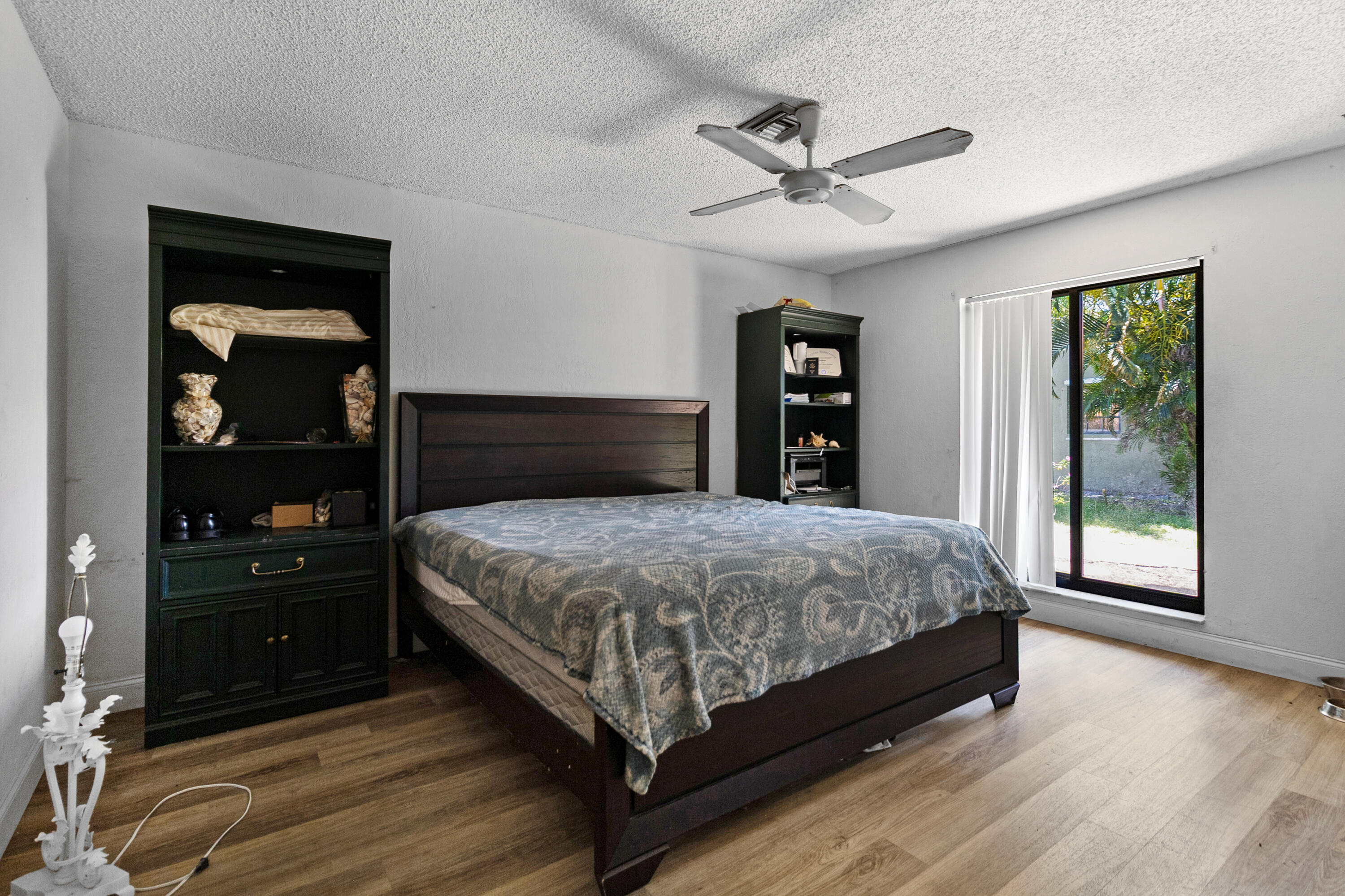 DEERFIELD PLAZA - Residential