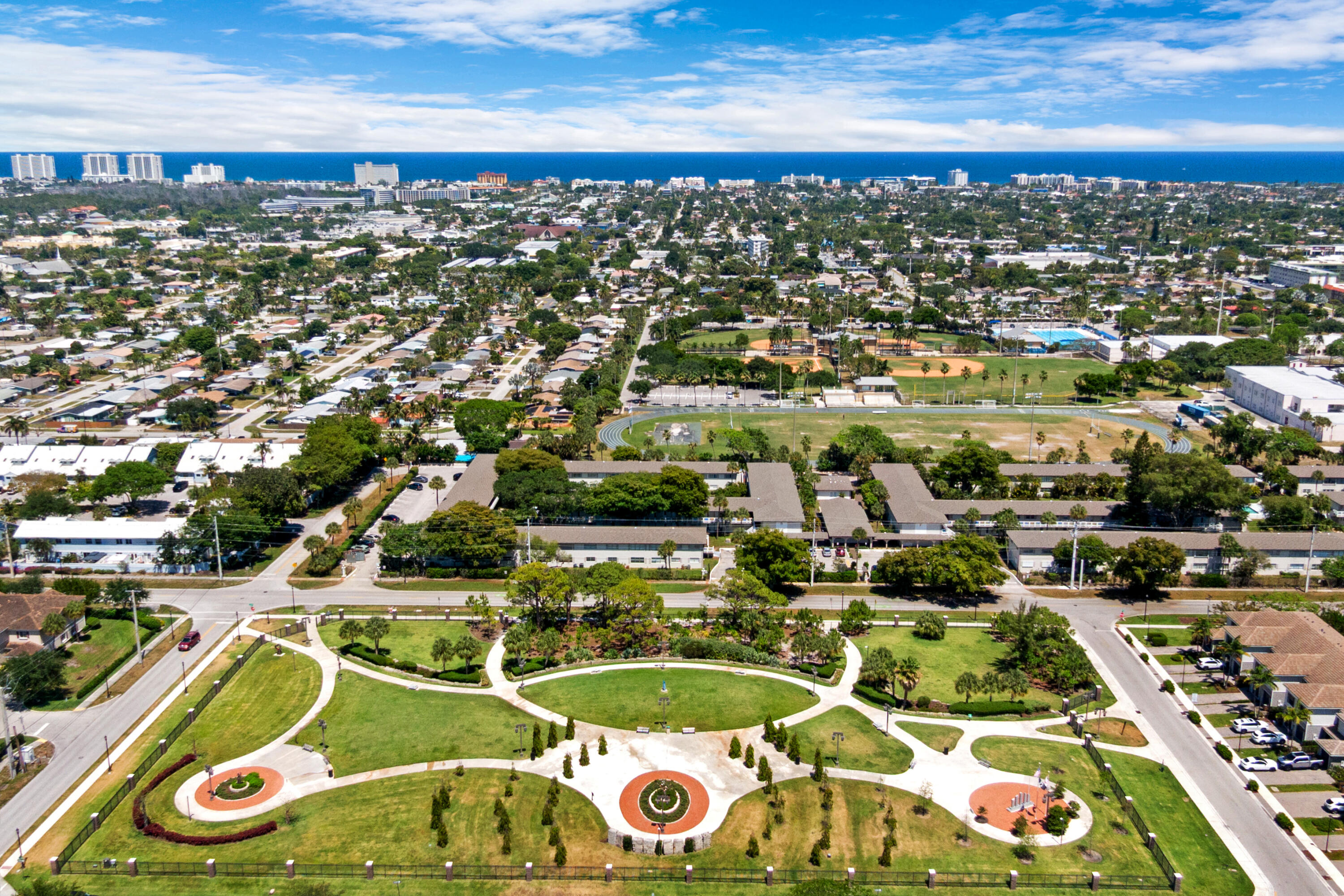 DEERFIELD PLAZA - Residential