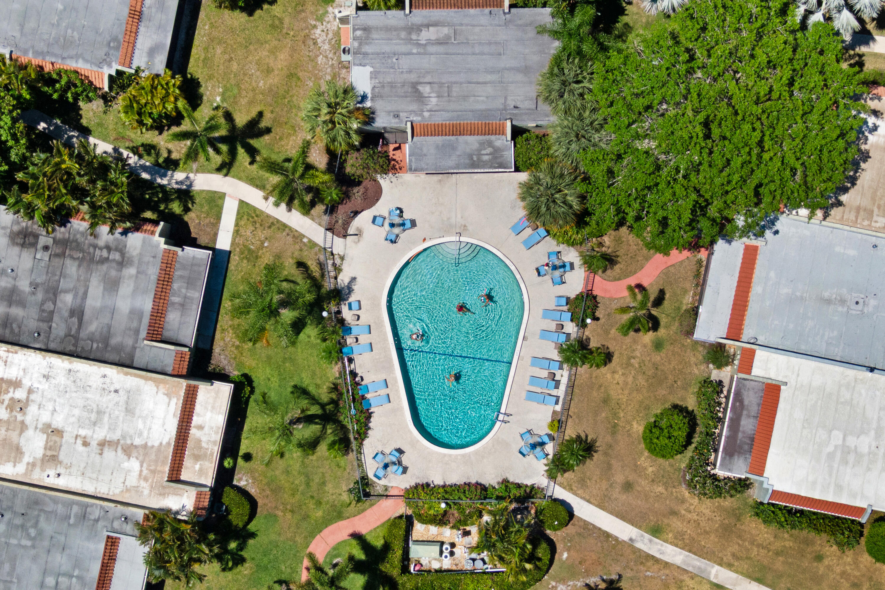 DEERFIELD PLAZA - Residential