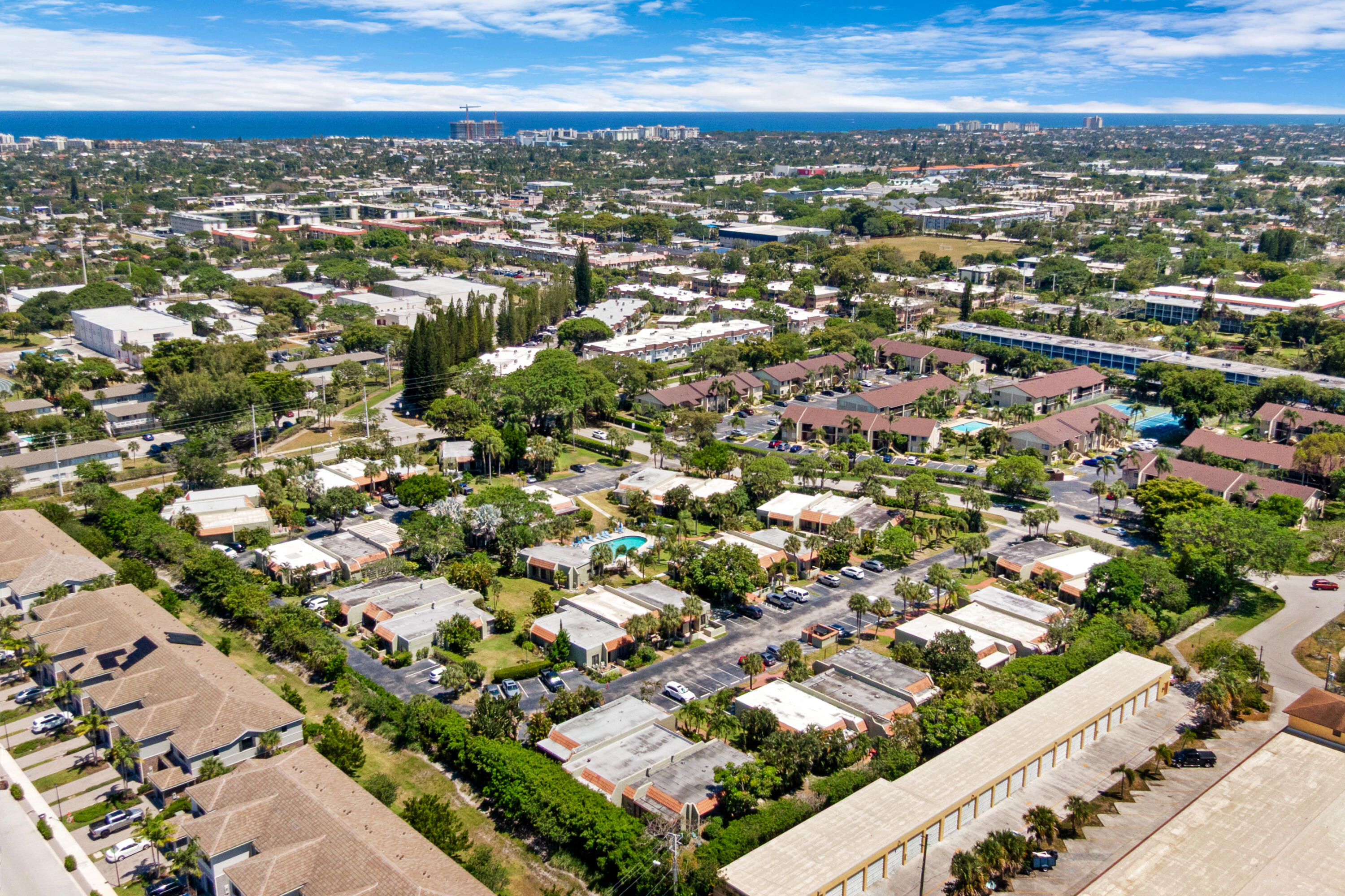 DEERFIELD PLAZA - Residential