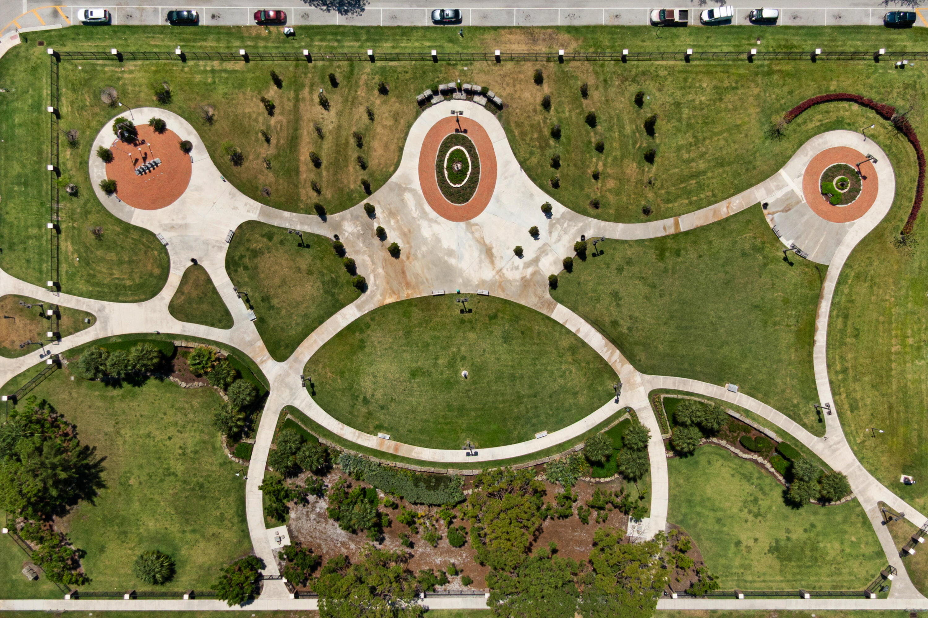 DEERFIELD PLAZA - Residential