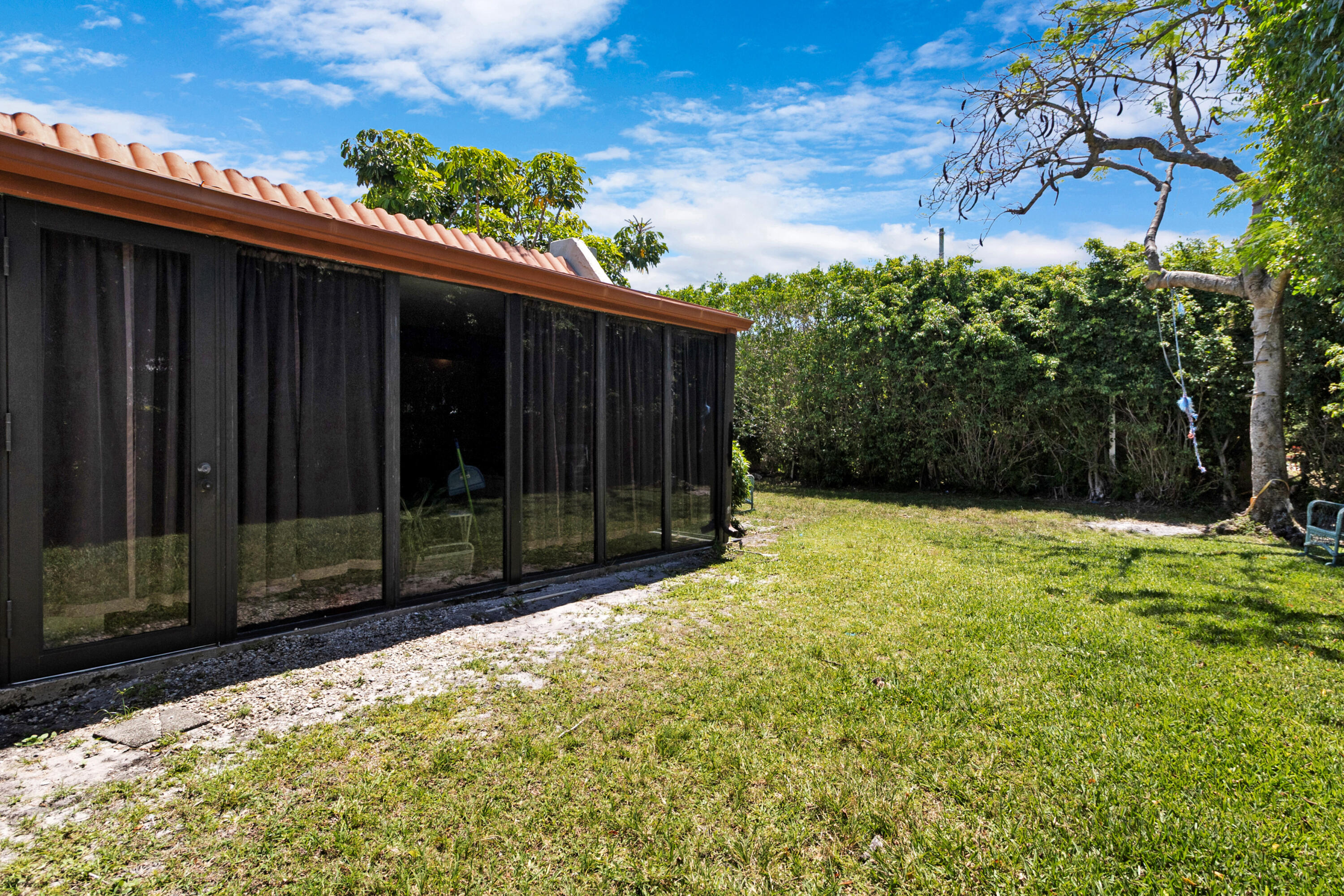 DEERFIELD PLAZA - Residential