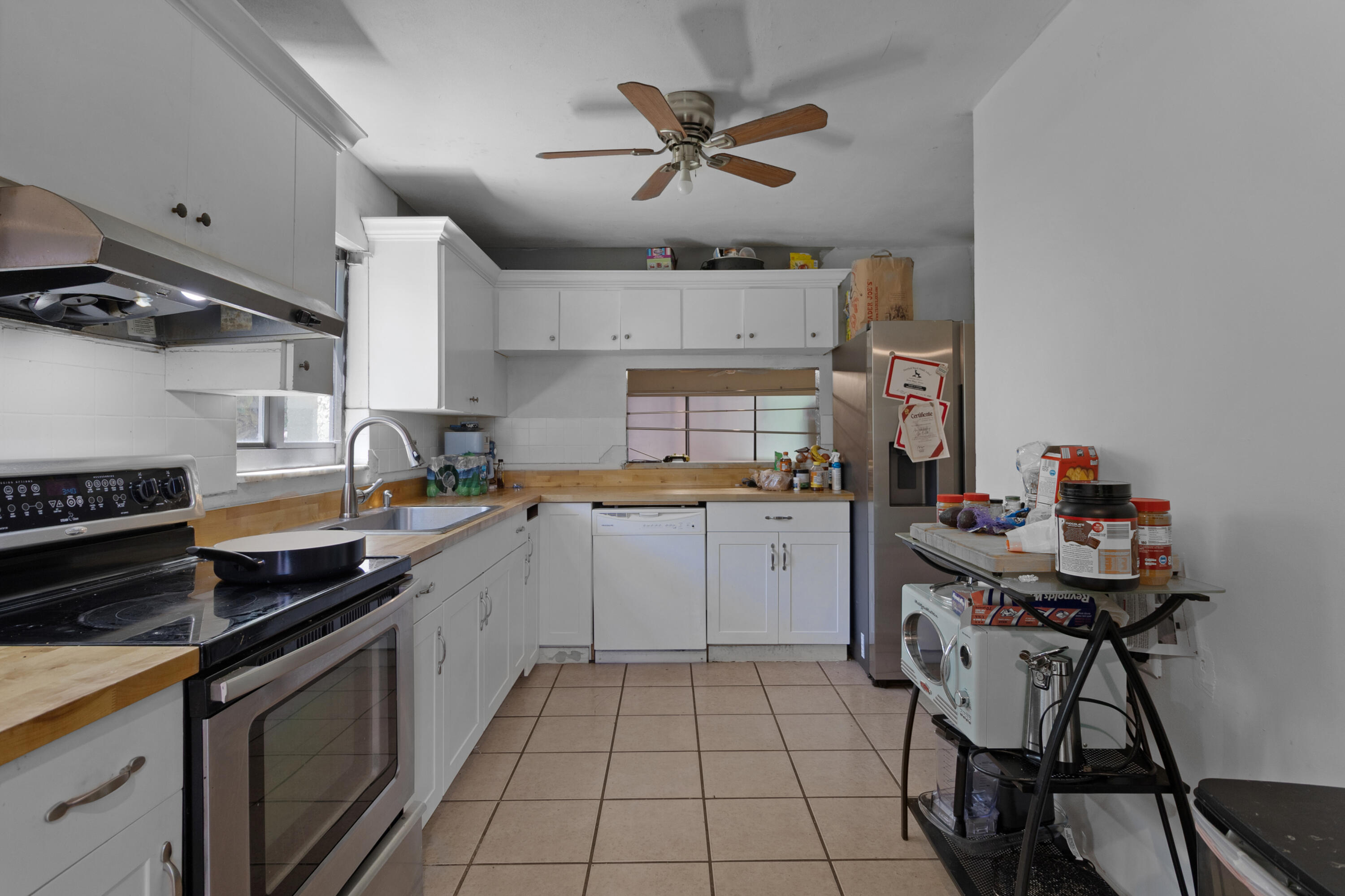DEERFIELD PLAZA - Residential