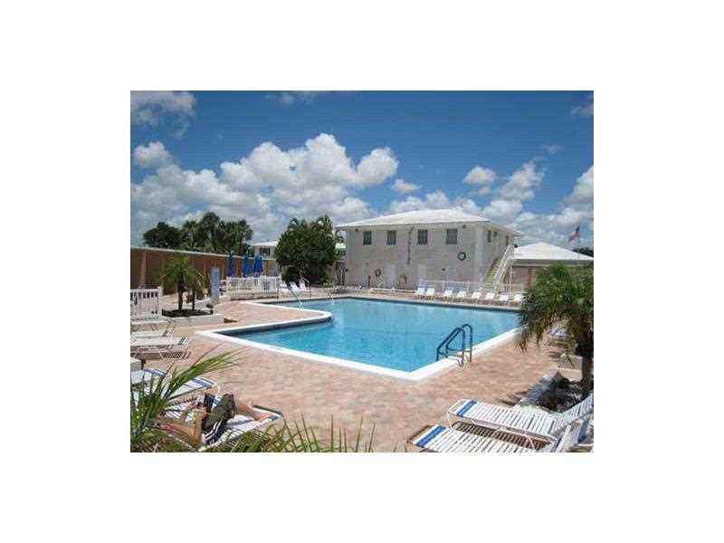 IMPERIAL POINT COLONNADES - Residential Lease