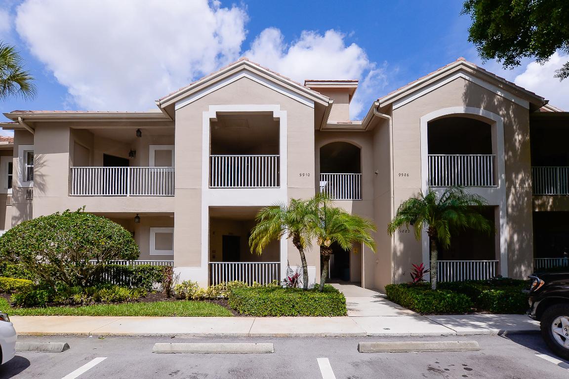 GOLF VILLAS CONDOMINIUM - Residential