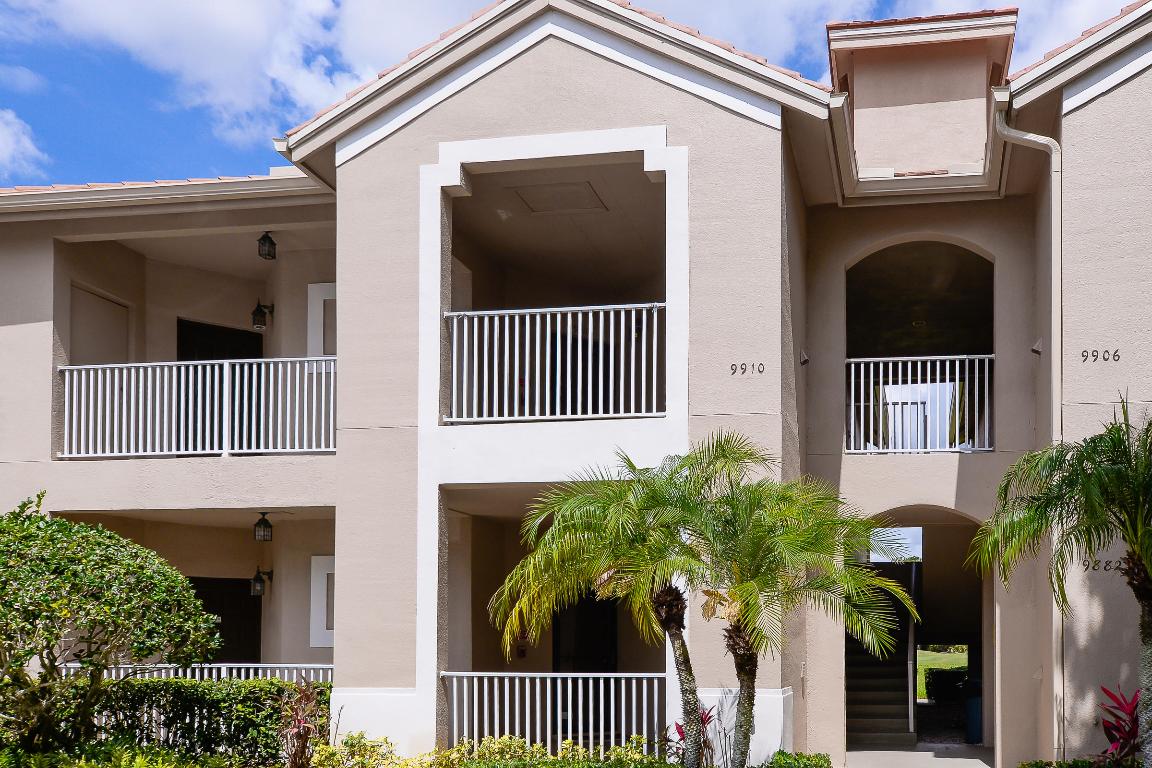 GOLF VILLAS CONDOMINIUM - Residential