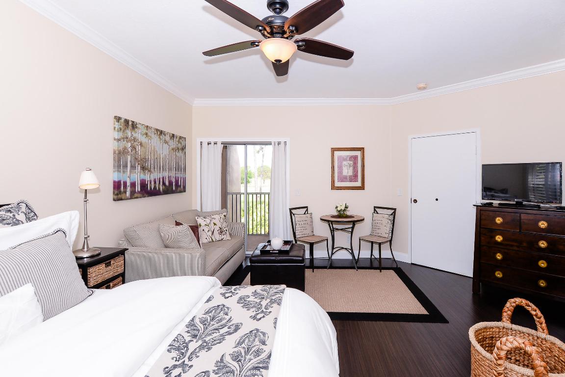 GOLF VILLAS CONDOMINIUM - Residential