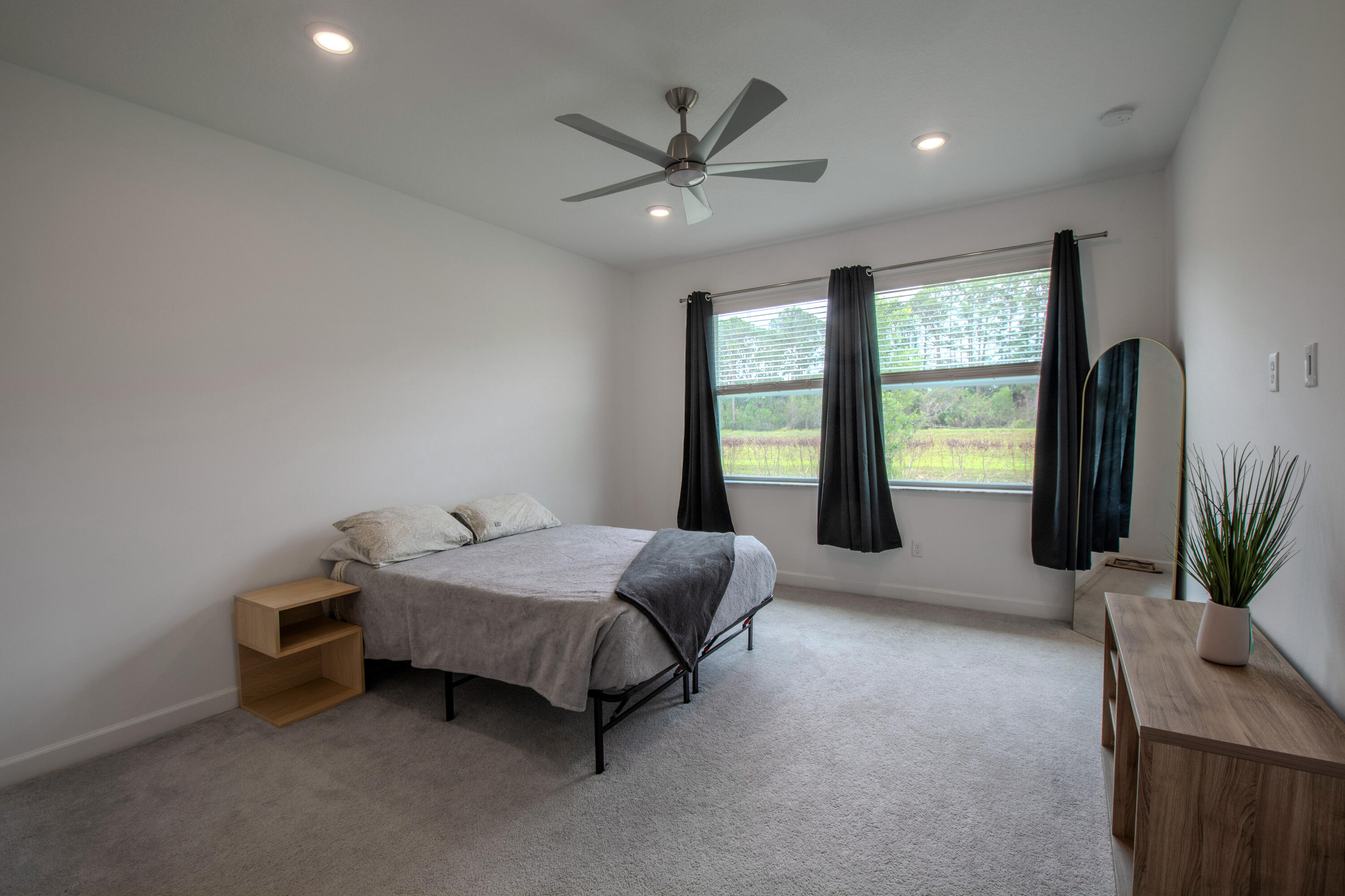 PALM VISTA EVERLANDS - Residential