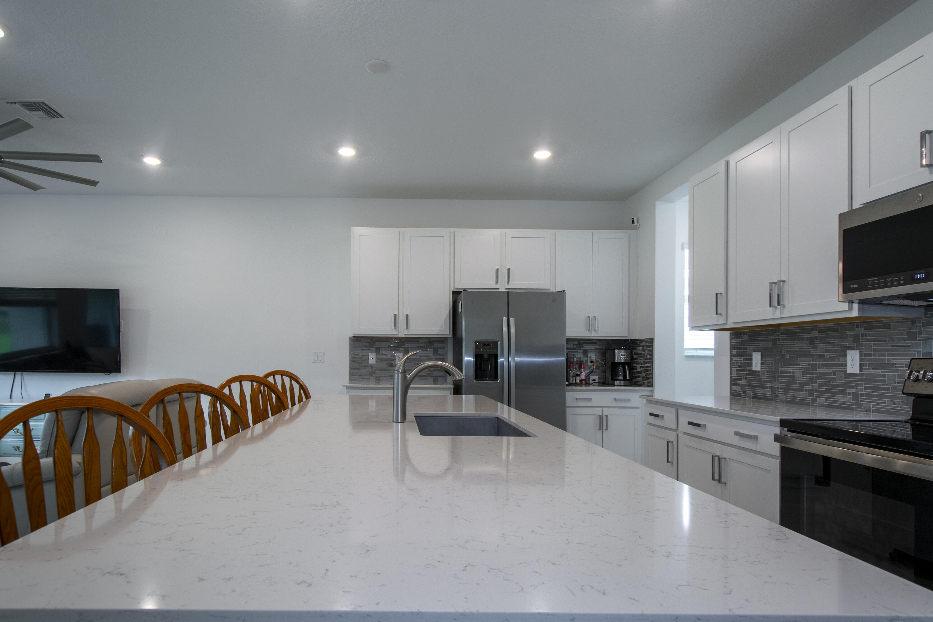 PALM VISTA EVERLANDS - Residential