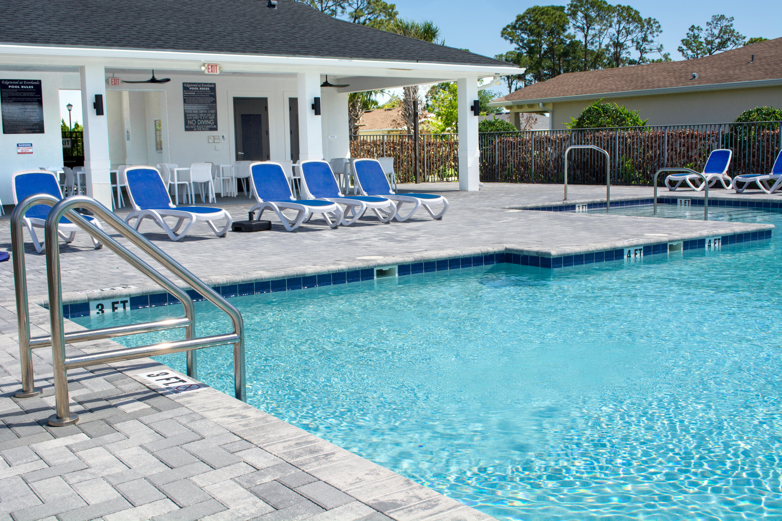 PALM VISTA EVERLANDS - Residential