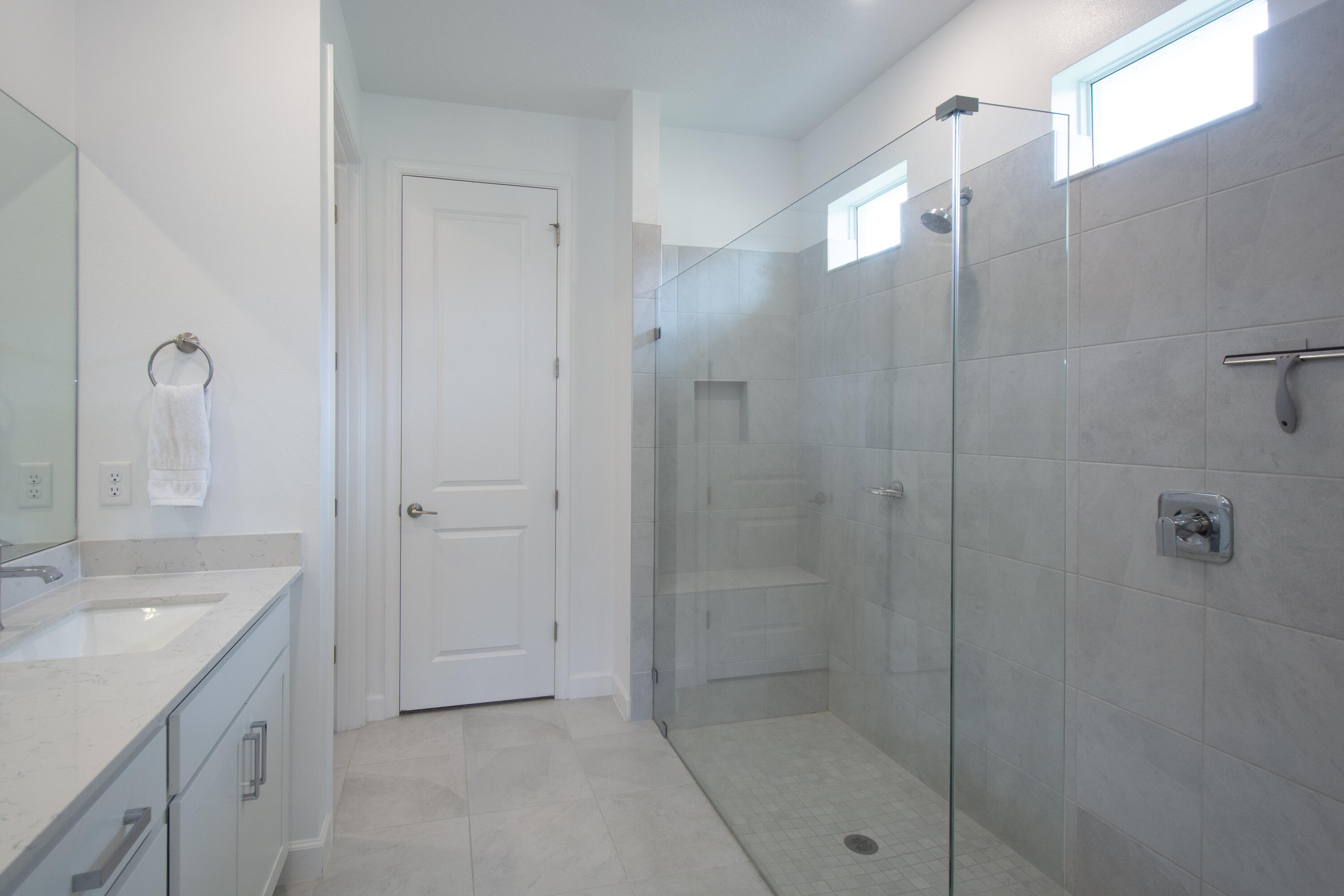 PALM VISTA EVERLANDS - Residential