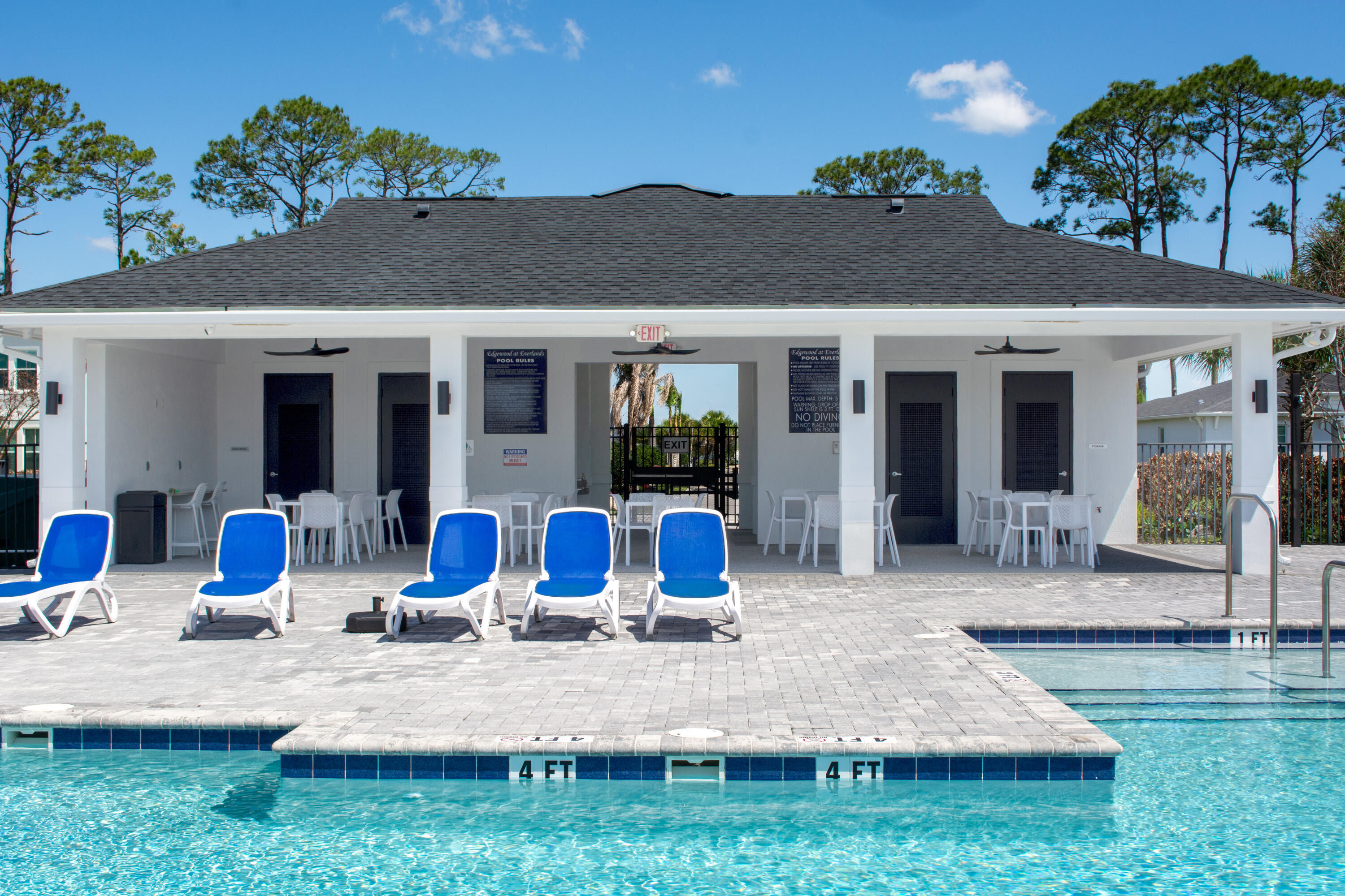 PALM VISTA EVERLANDS - Residential