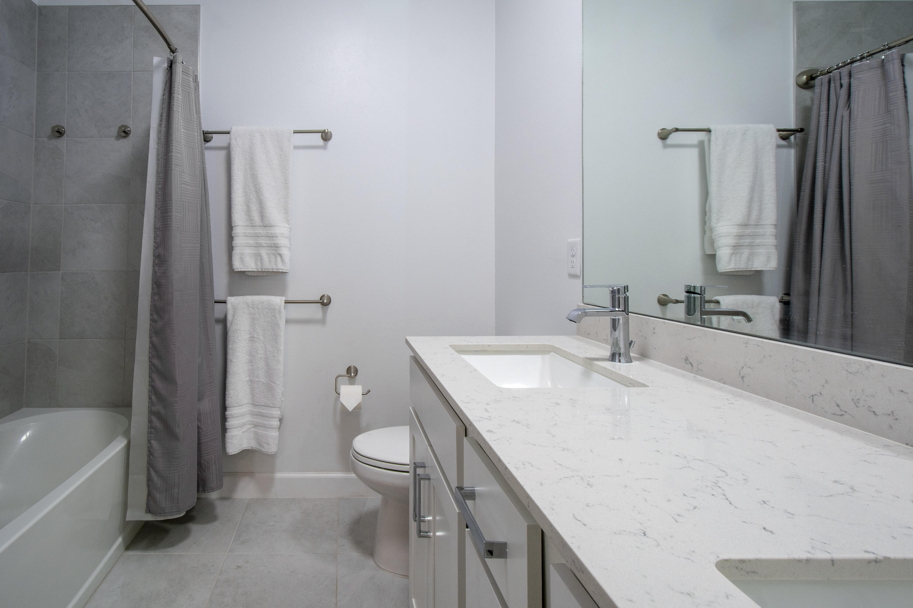 PALM VISTA EVERLANDS - Residential