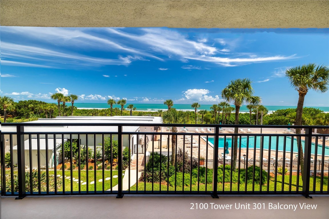 2100 TOWERS - Residential