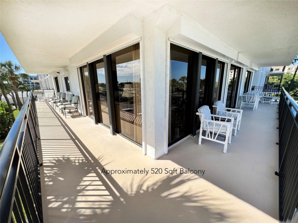 2100 TOWERS - Residential