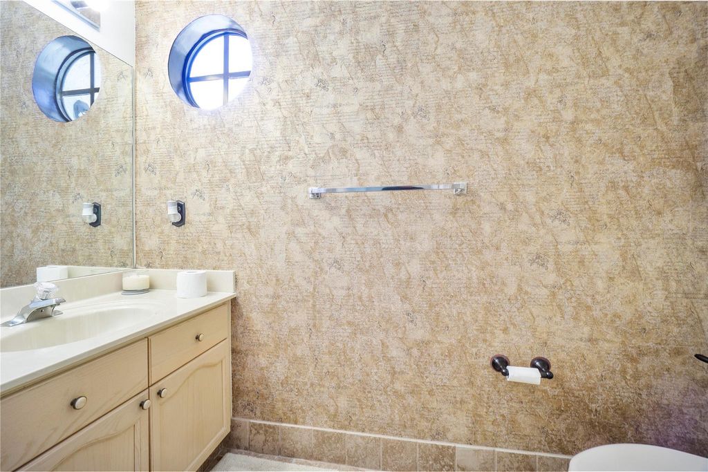 Photo of 1714 Shoreside Circle, Wellington, FL 33414 (MLS # F10411017)