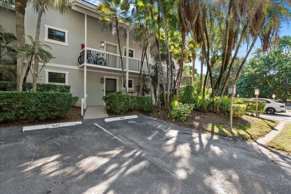 Photo of 11863 Wimbledon Circle #446, Wellington, FL 33414 (MLS # B26065460)