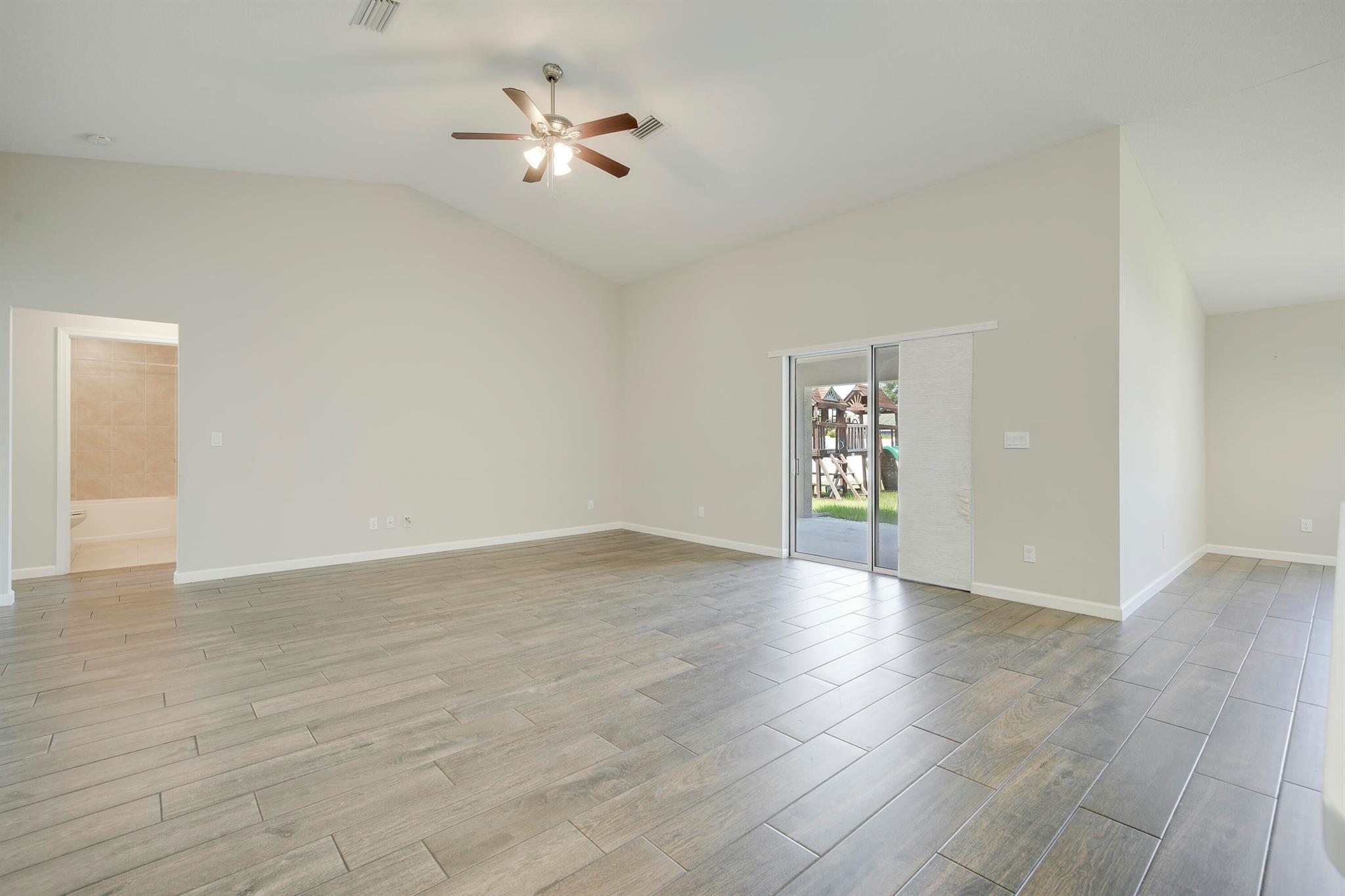 PORT ST LUCIE SECTION 19 - Residential