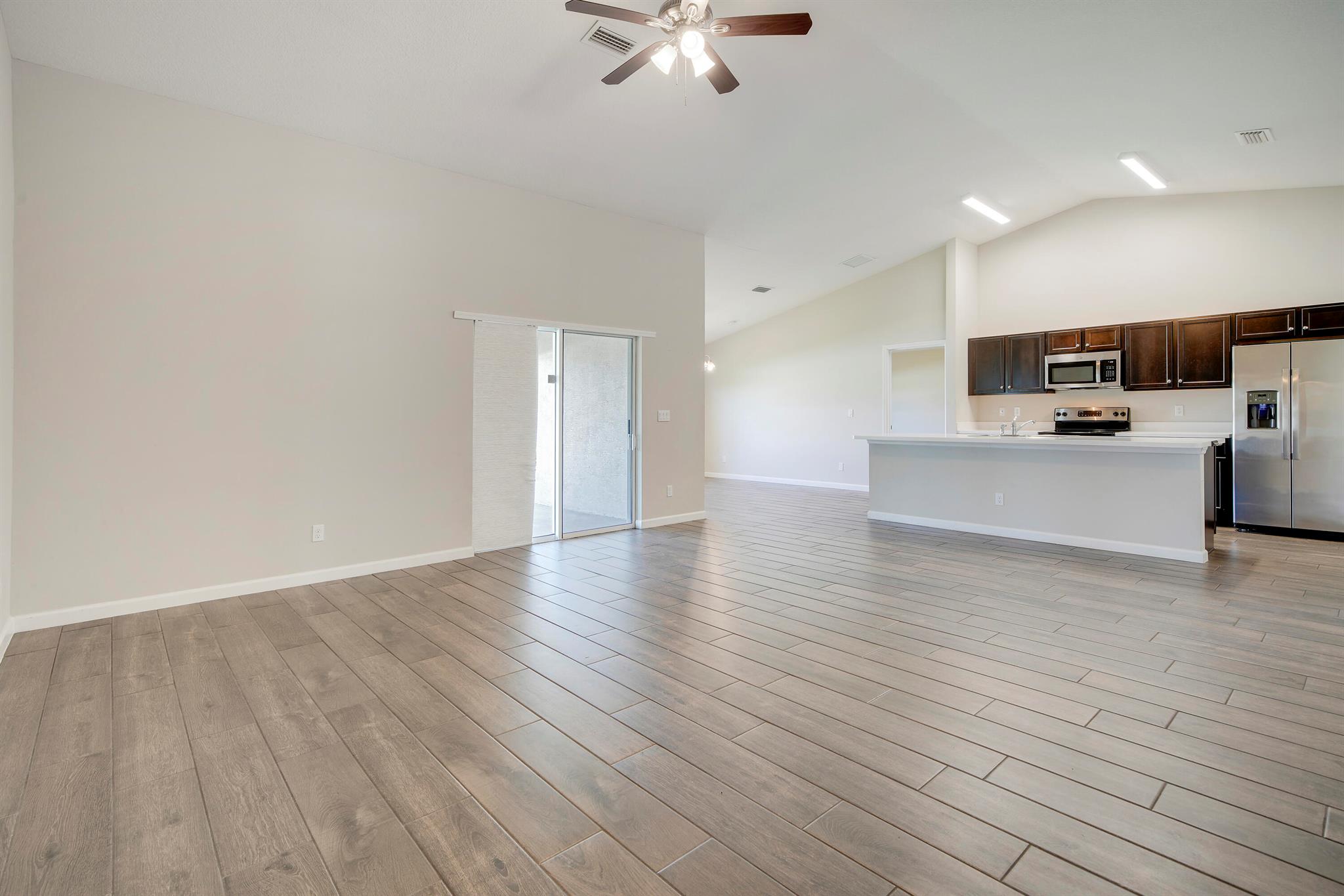 PORT ST LUCIE SECTION 19 - Residential