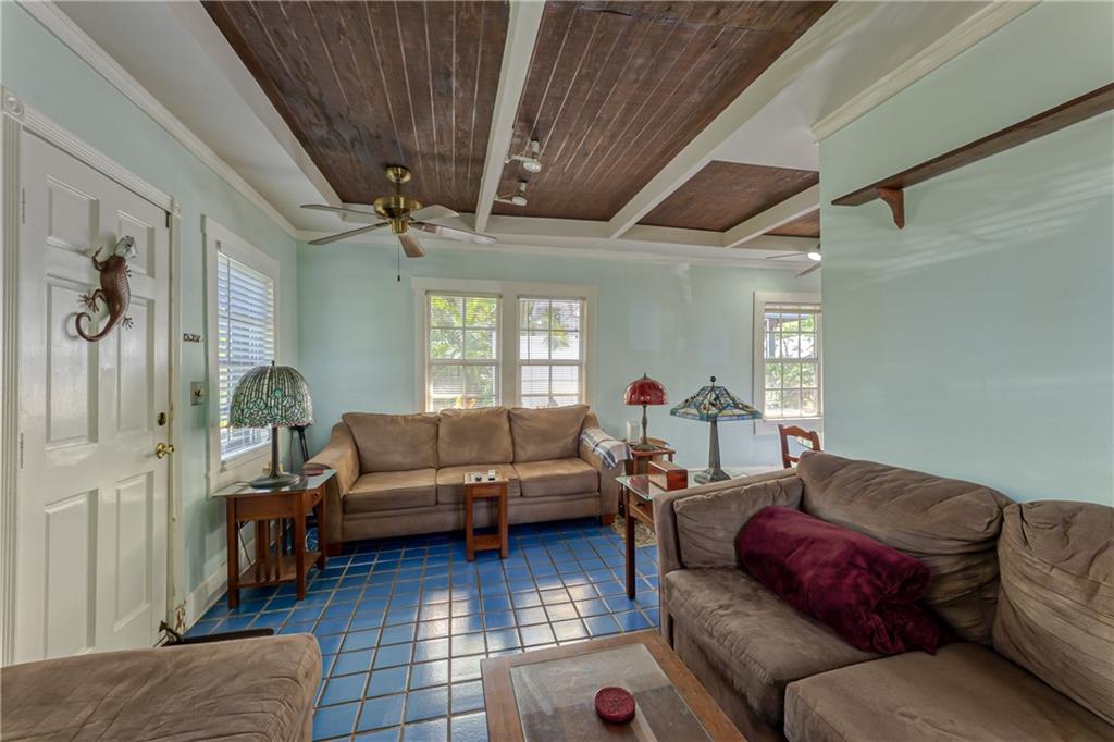 Bryan Sub Of Blk 21 Ft La - Residential
