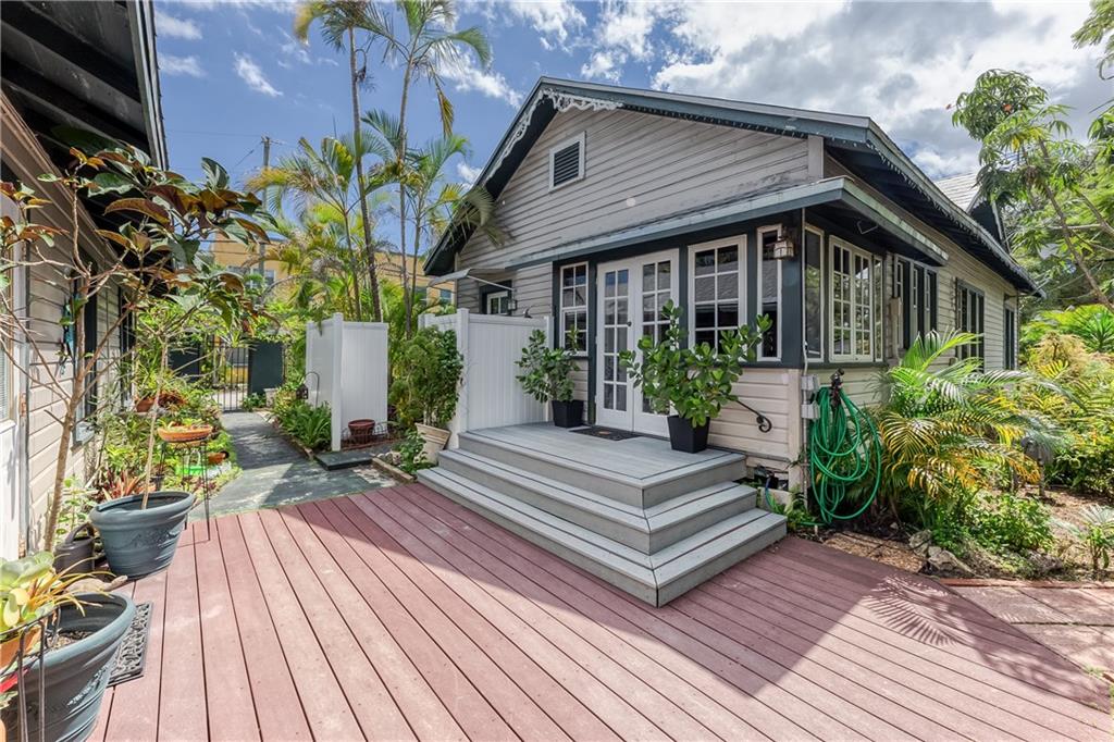 Bryan Sub Of Blk 21 Ft La - Residential