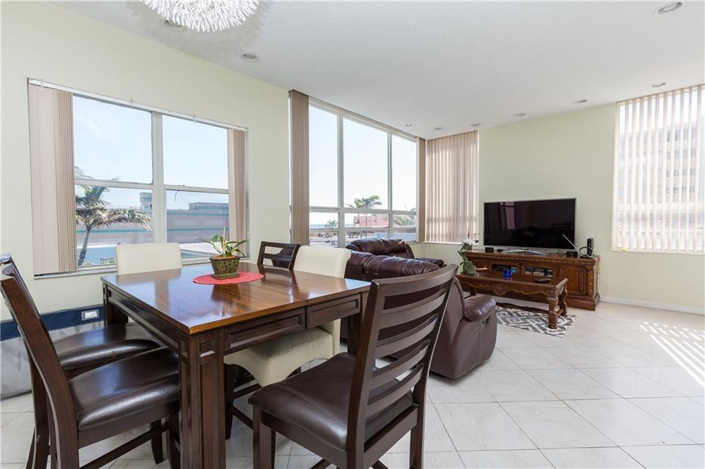 326 Harrison Street 302a