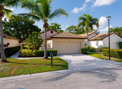 Photo of 48 Ironwood Way N, Palm Beach Gardens, FL 33418 (MLS # R11142258)