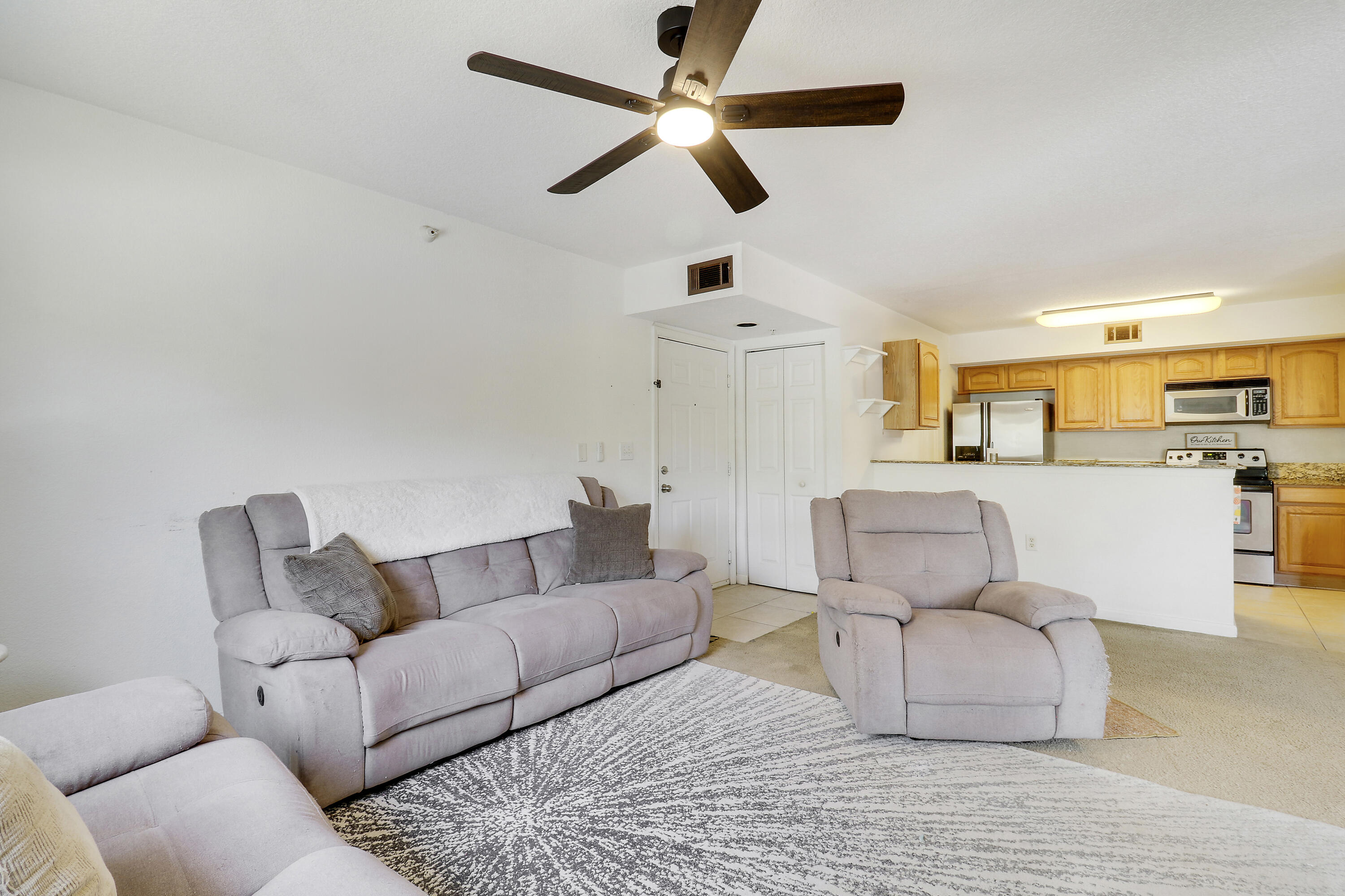 THE CLUB AT ST LUCIE WEST, A CONDOMINIUM - Residential