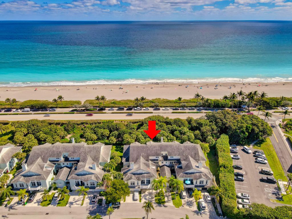 Photo of 105 Mainsail Circle, Jupiter, FL 33477 (MLS # R10783271)