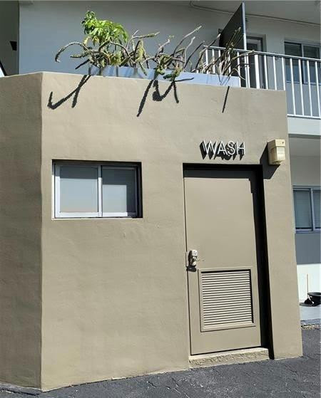 OAKLAND OCEAN MILE - Residential Lease