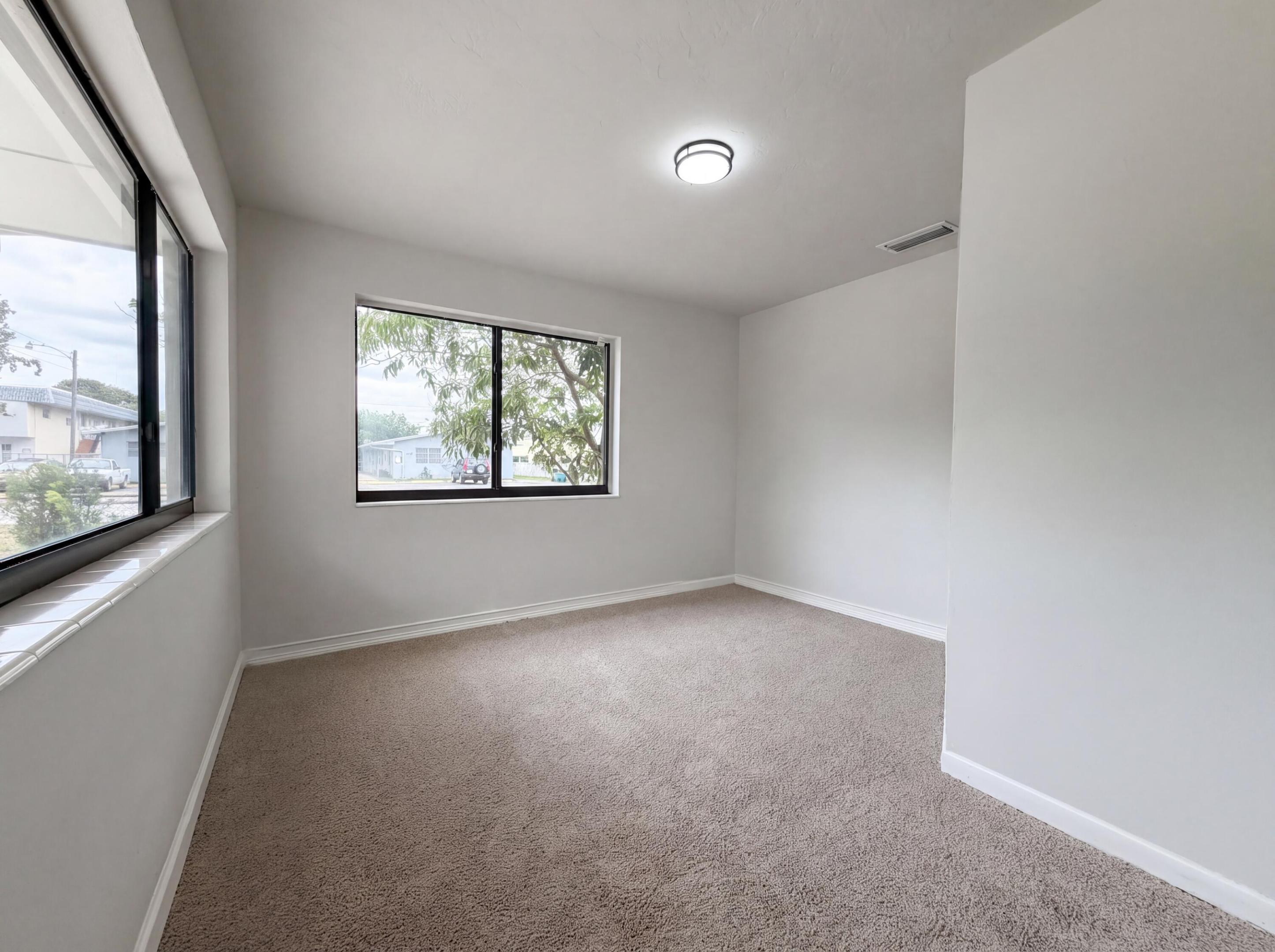 BOULEVARD HEIGHTS SEC 11 59-48 B - Residential