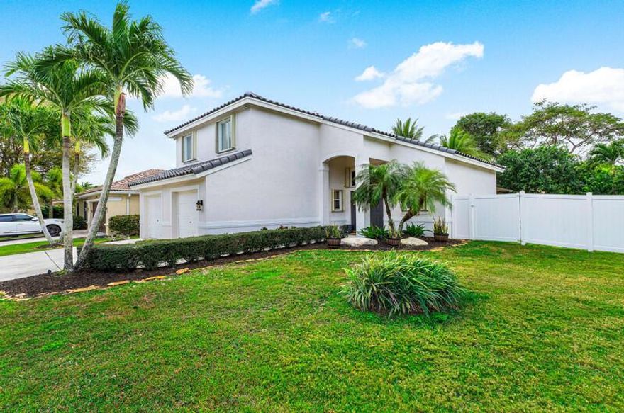 Come see this beautiful 4 bedroom, 2.5 bath home located on the largest cul-de-sac lot in Sand Hills Village. This home sits on .26 acres in the middle of an island with only 4 other homes. NEW ROOF ALERT! This home features a new 2024 roof, new AC condenser in 2022, a new fence in 2021 and new smoke/carbon monoxide detectors. This home boasts a large covered/screened in patio constructed in 2022, remodeled bathrooms, updated flooring and newer appliances. Located in the highly sought-after community of Winston Trails with A rated schools, manned guard-gates and an Olympic size temperature-controlled pool. The neighborhood also has 6 tennis courts with an active tennis program, 2 pickle ball courts, a 2mile walk/bike path, playgrounds and a fitness park. Don't miss out on this rare gem!